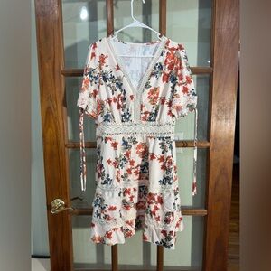 SHEIN Curve Dress V-Neck Lace Short-Sleeves Boho Floral Womens stretch NEW